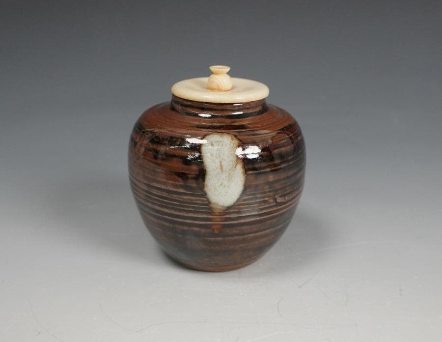 清水茂生古瀬戸茶入 新紹緞子仕覆