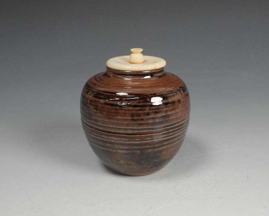 清水茂生古瀬戸茶入 新紹緞子仕覆