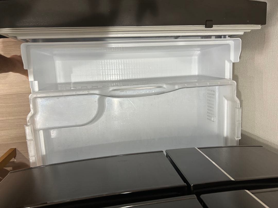 三菱 MR-JX60W-RW 冷蔵庫 600L 2013年製