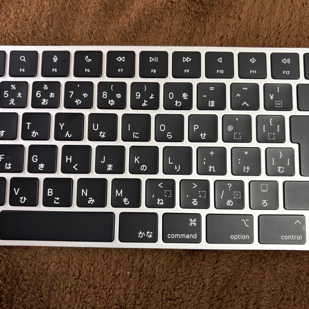 キーボード Apple Touch ID Magic Keyboard