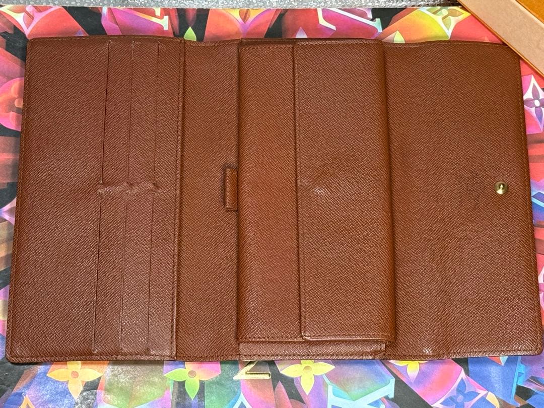 良品！LOUIS VUITTONルイヴィトン　インターナショナル長財布