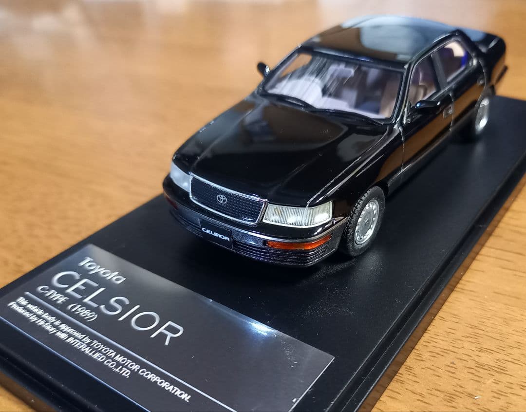 中古カー模型　トヨタ Celsior (C-TYPE 1989)