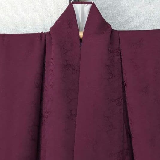 【三花】未使用品　正絹　色無地　袷　一つ紋　着物　リユース