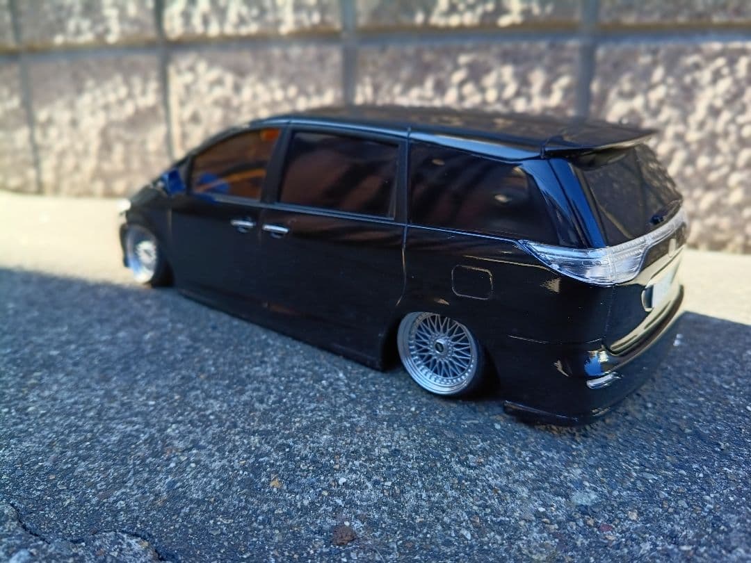 フジミ 1/24 エスティマ