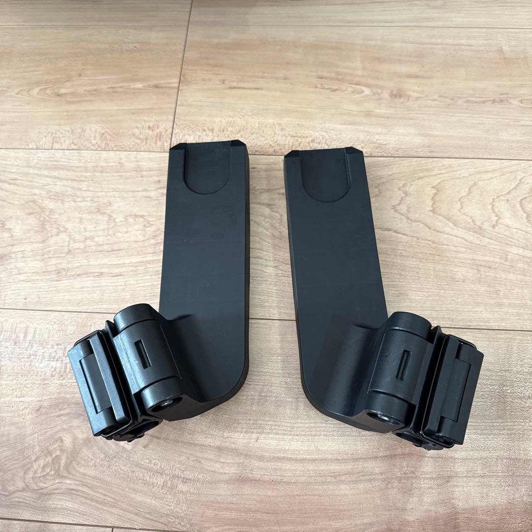 cybex チャイルドシート CLOUD T＋　ベース　カーシートアダプター