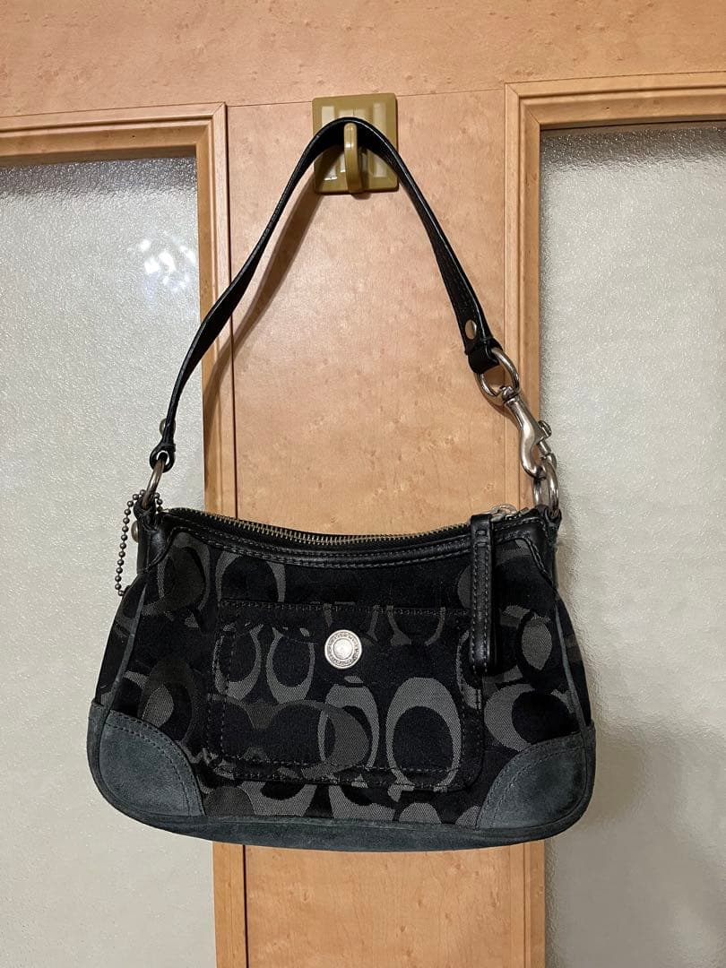 希少◆COACH ◆アクセサリーポーチ ハンドバッグ シグネチャー 黒