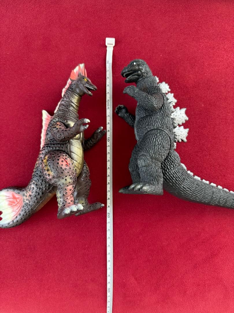 ムービーモンスターシリーズ特別限定セット　ゴジラ1975&チタノザウルスセット
