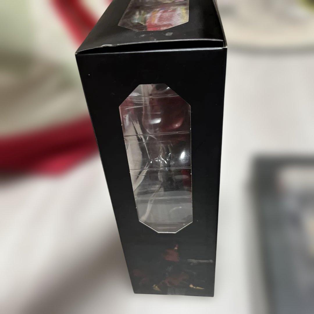 ファイナルファンタジー　FF プレイアーツ クラウド　ヴィンセント　シスターレイ