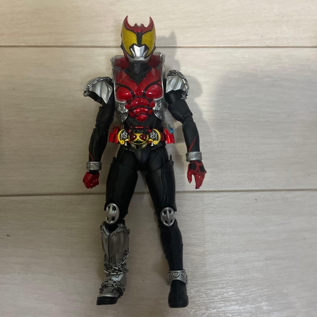 SHフィギュアーツ　仮面ライダーキバ　キバフォーム　真骨頂