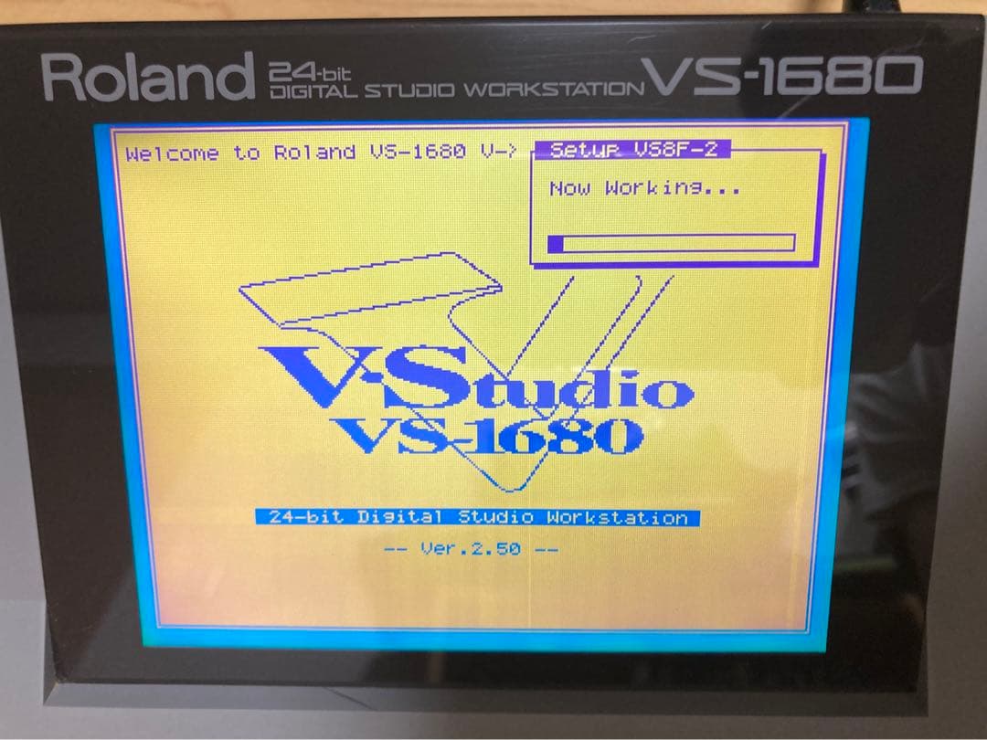配信機器・PA機器・レコーディング機器 Roland VS-1680 VXpanded