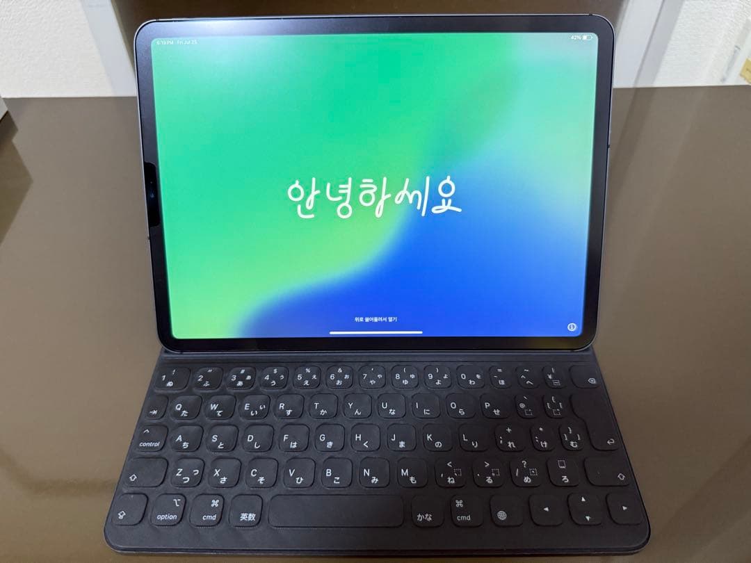 【値下げ中】iPad Pro 11\" 第2世代 + Smart Keyboard