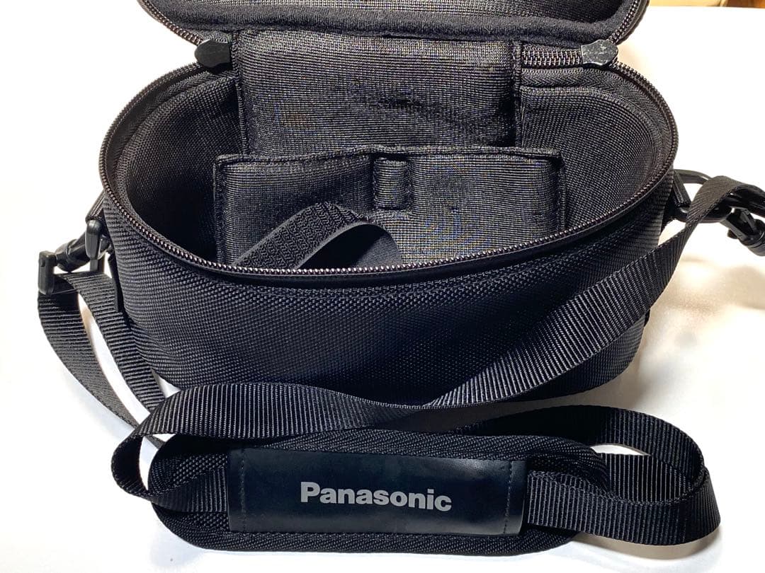 【中古美品】Panasonic ビデオカメラ HC-V550M +その他