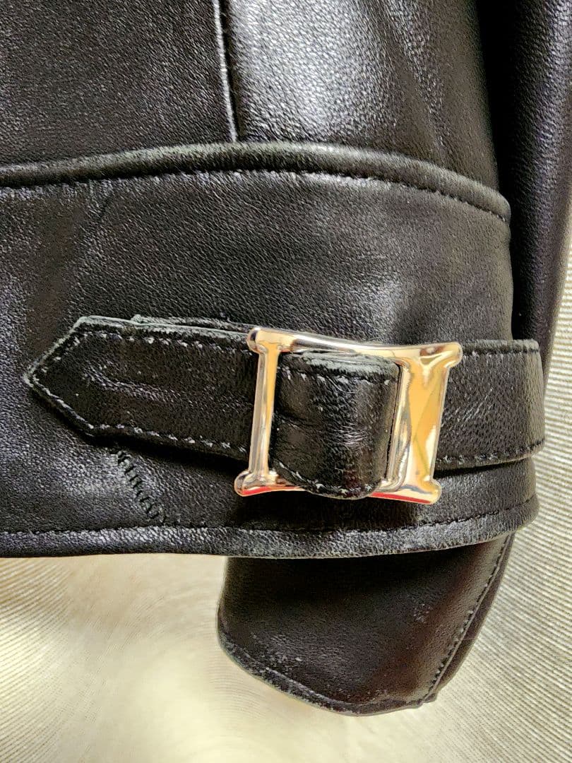 バッファーローボブスSサイズ 黒レザーシングルライダース！ダウンライナー付き！