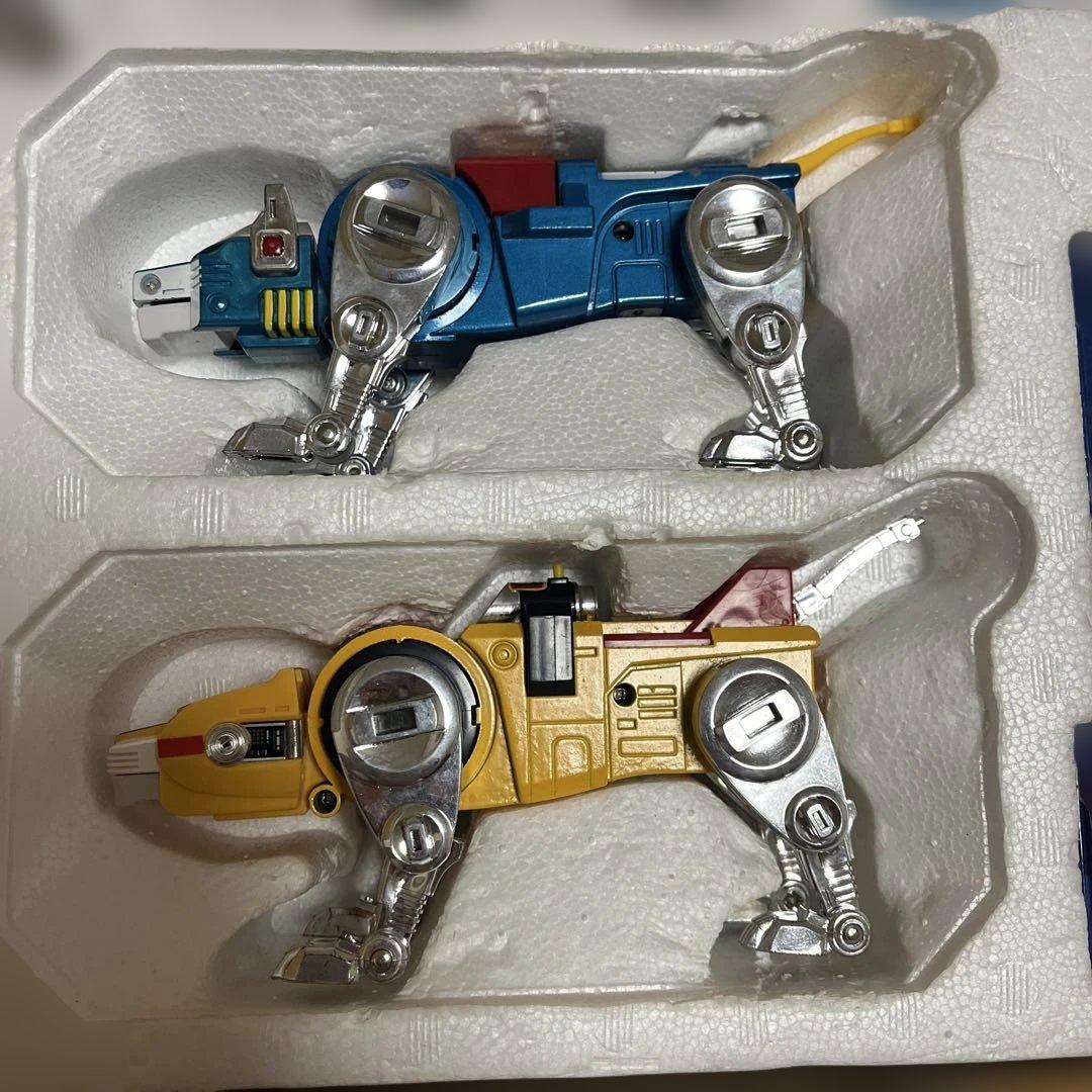 未来獣合体　ゴライオン超合金　ポピー