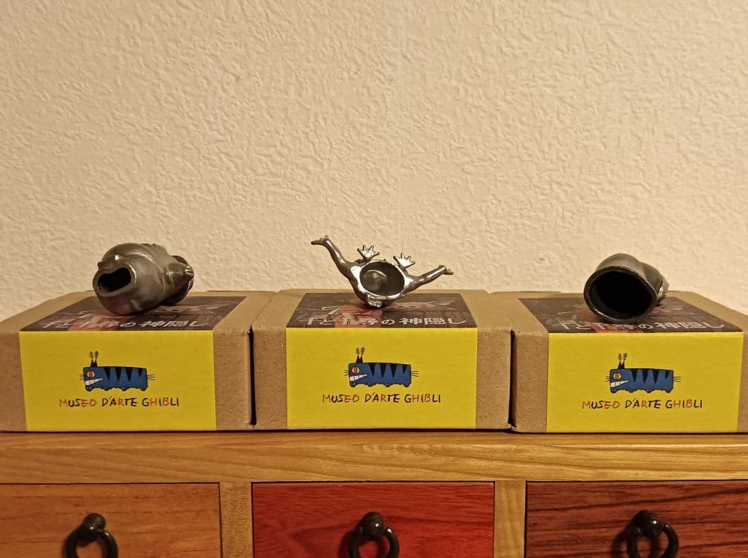 【激レア】ジブリ美術館限定『 千と千尋の神隠し』フィギュア　3個セット