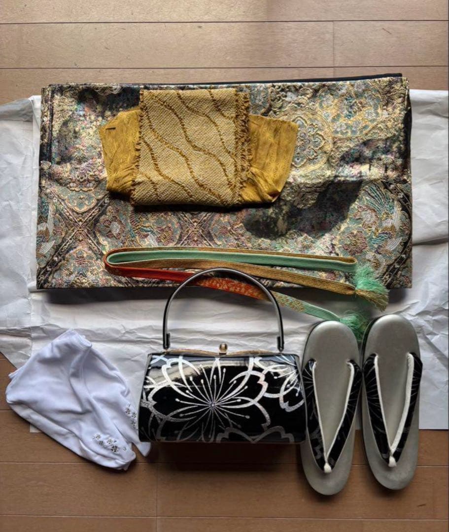 振袖フルセット、成人式、重ね衿、帯揚げ帯締め、伊達紋 正絹振袖フルセット　帯枕