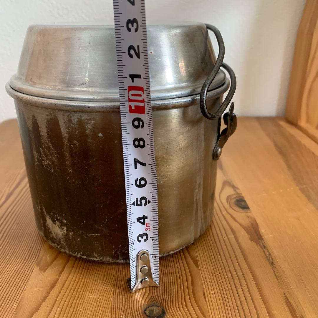 ホットンブルドッグ　メスキット小　使用感あり。　観賞用。