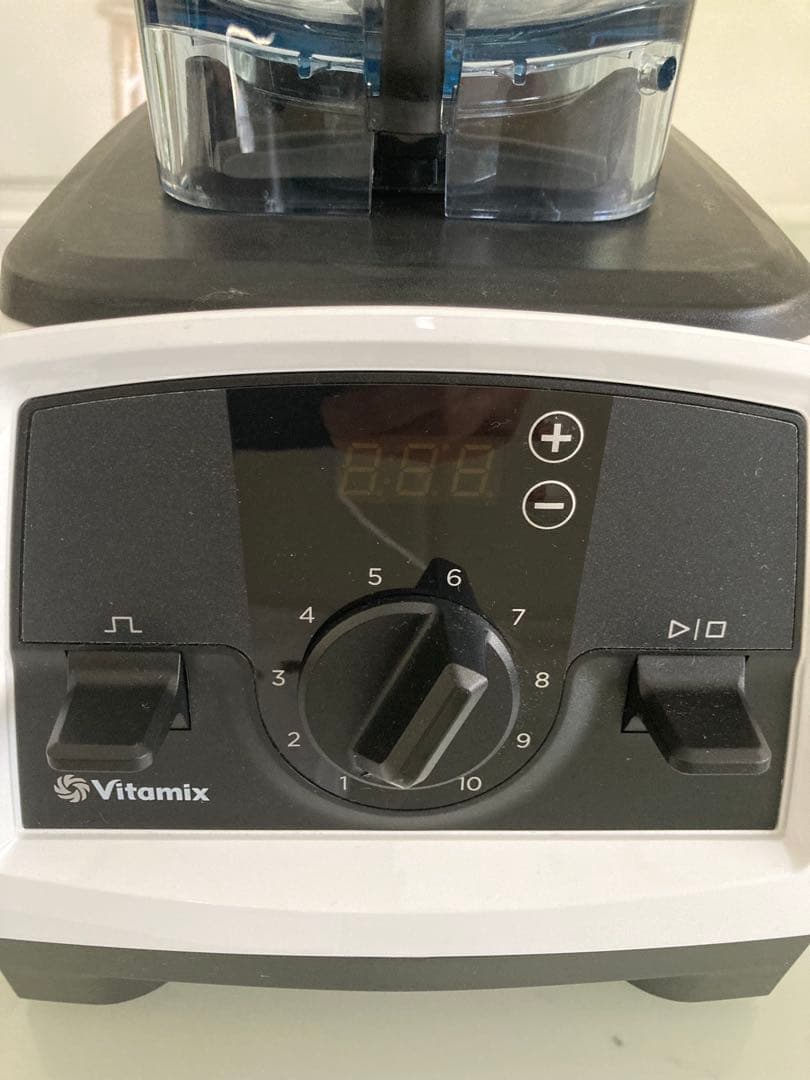 にゃんまる様へ　　Vitamix V1200i （ホワイト）