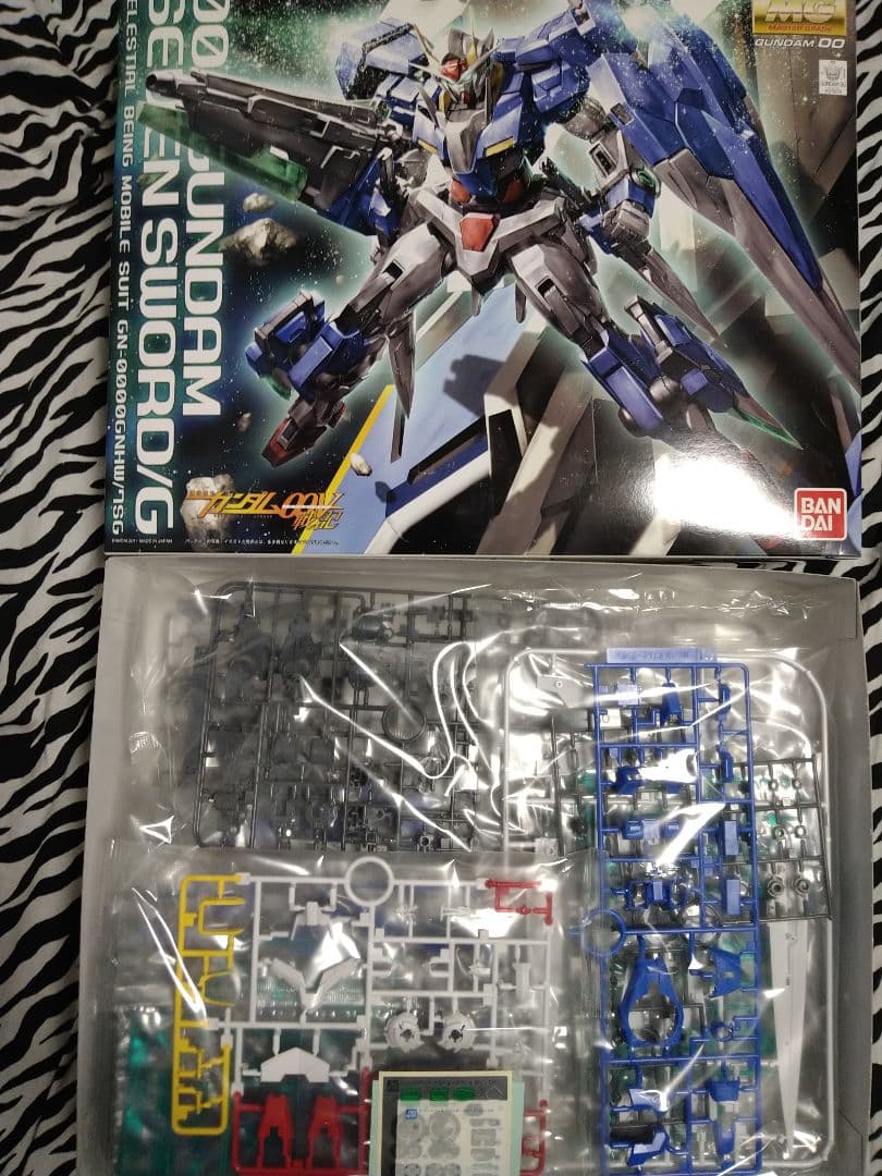 未組立 MG ダブルオーライザー ダブルオーガンダム セブンソード/G ガンプラ