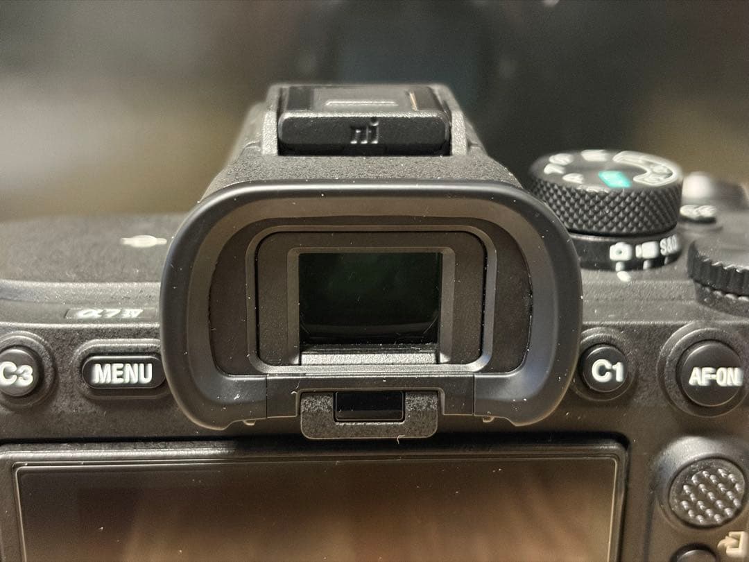 【美品】SONY α7 IV ボディ ILCE-7M4 / 付属品完備