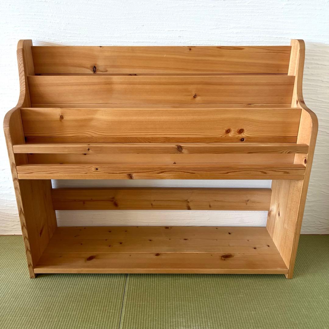 表紙の見える絵本棚　ハンドメイド・Ｗ90㎝・みつろう仕上げ