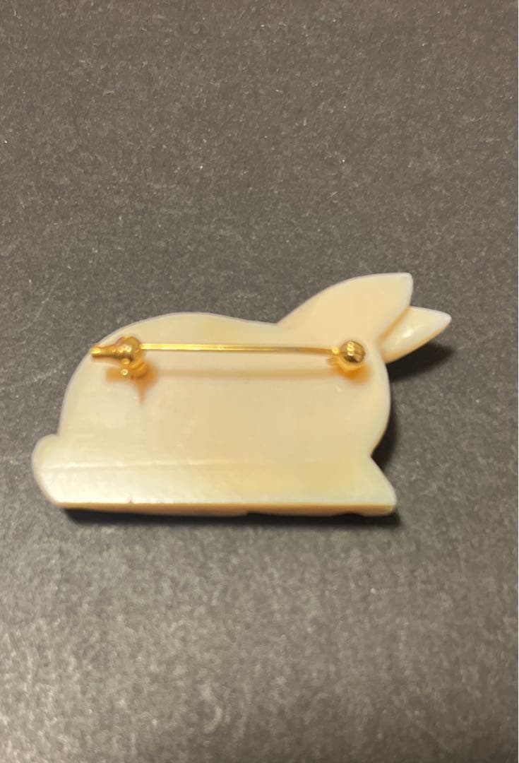 【美品】アキオモリ 森暁雄 ウサギ ブローチ