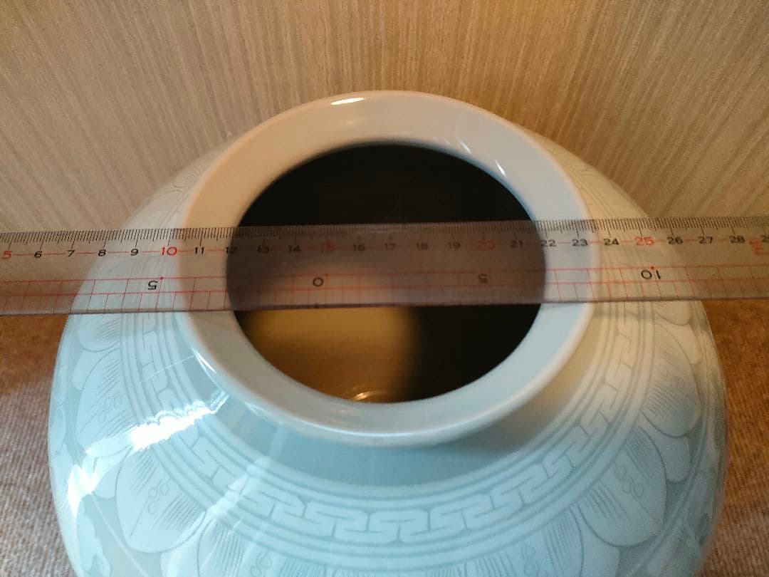 青磁　花瓶　壺　韓国　大きい壺 値下げしました