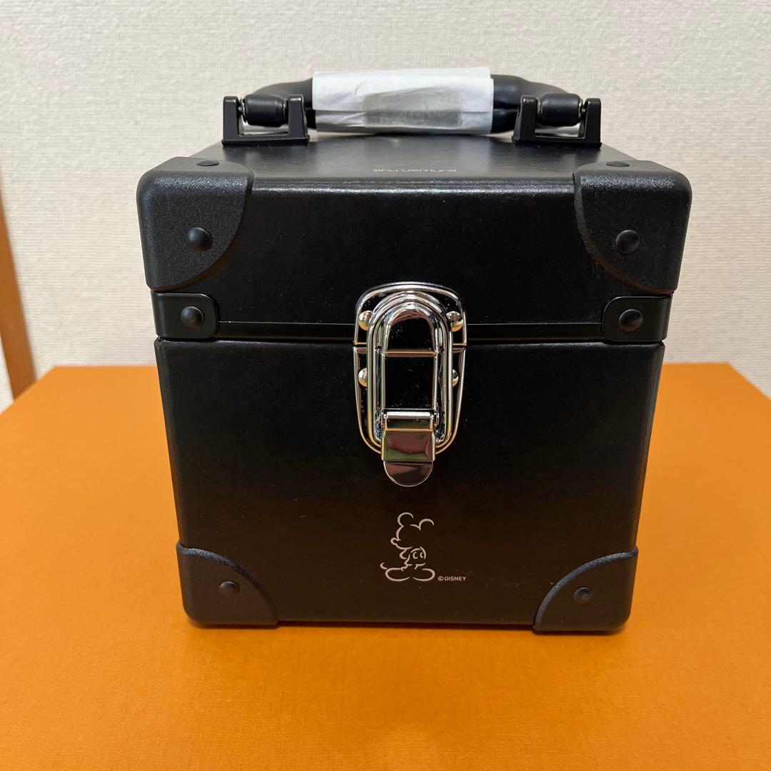 shu uemura 非売品　メイクボックス　ミッキー　シュウウエムラ