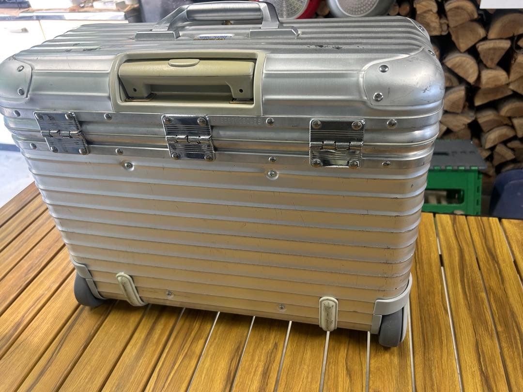 RIMOWA リモワ パイロットトロリー　TOPAS アルミ