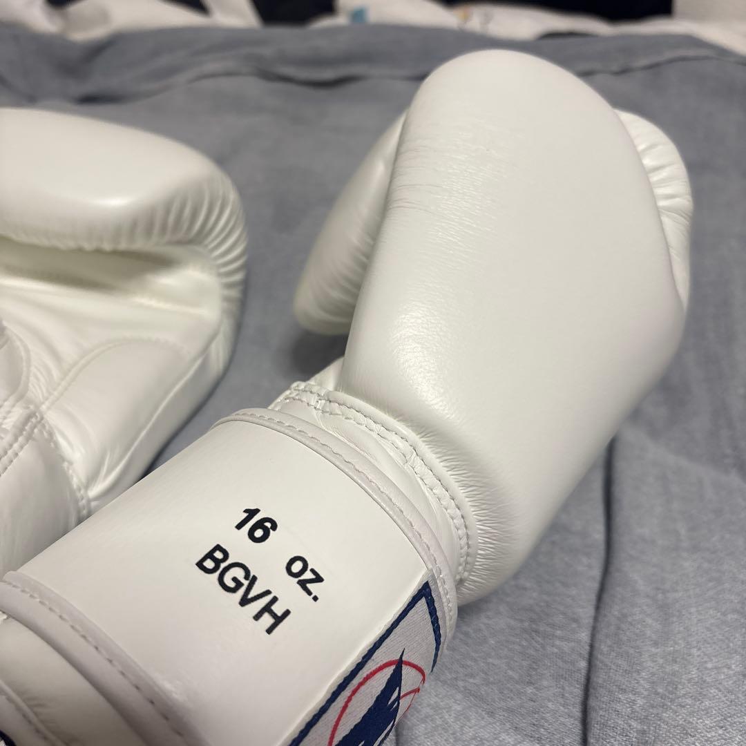 【新品】WINDY ボクシンググローブ ホワイト16oz