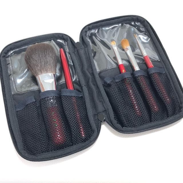 新品未使用★熊野の筆工房 竹宝堂　 メイクブラシ5本セット 2本欠品でお買い得！