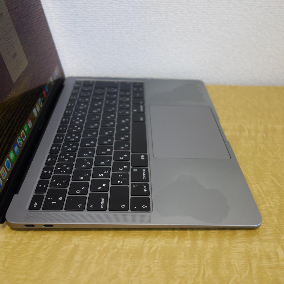 308）MacBook Air 2019　13インチ　/256GB/8GB/i5
