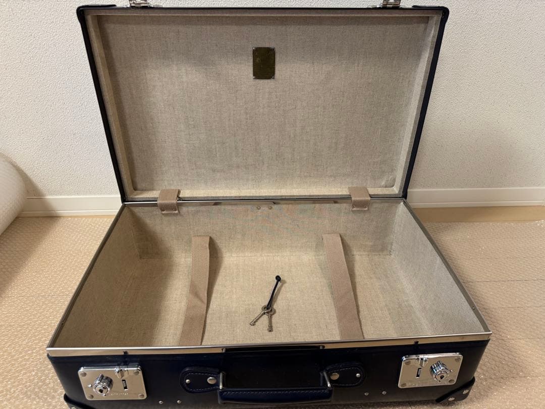 GLOBE-TROTTER ネイビー リメイク品（証明書付き）