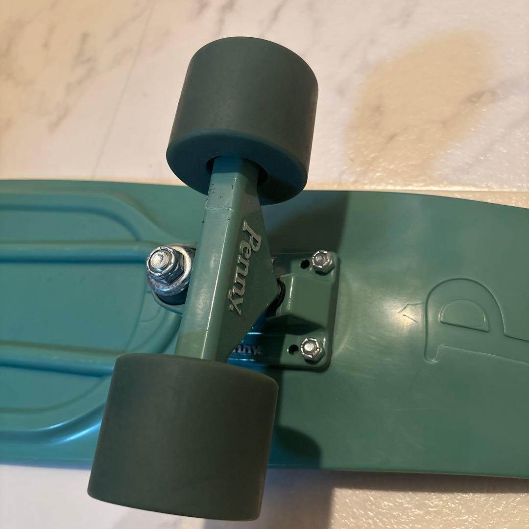 penny グリーン　27インチ