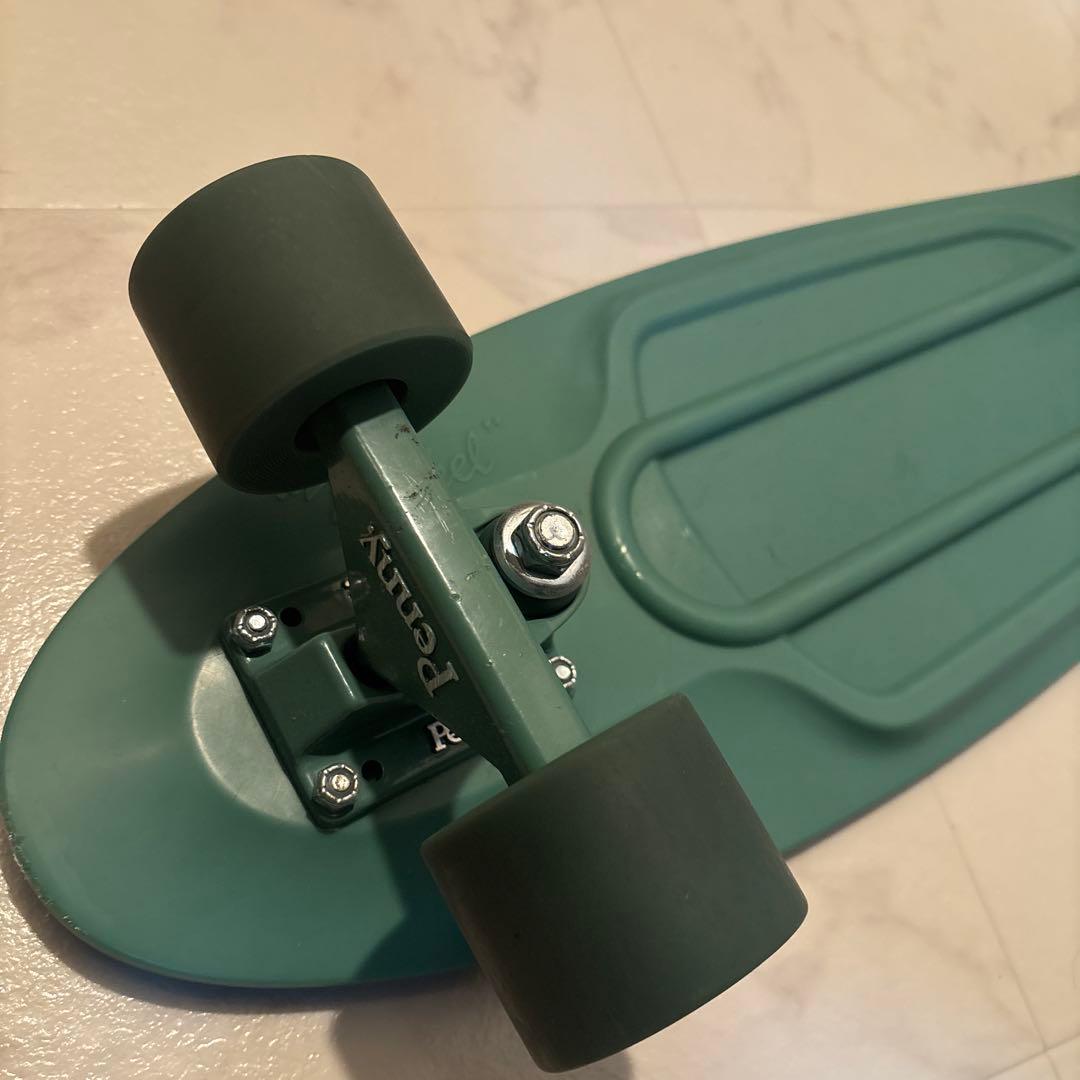 penny グリーン　27インチ