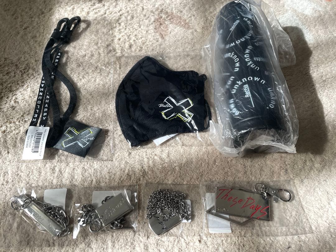 ReoNaグッズセット（ブレスレット他）