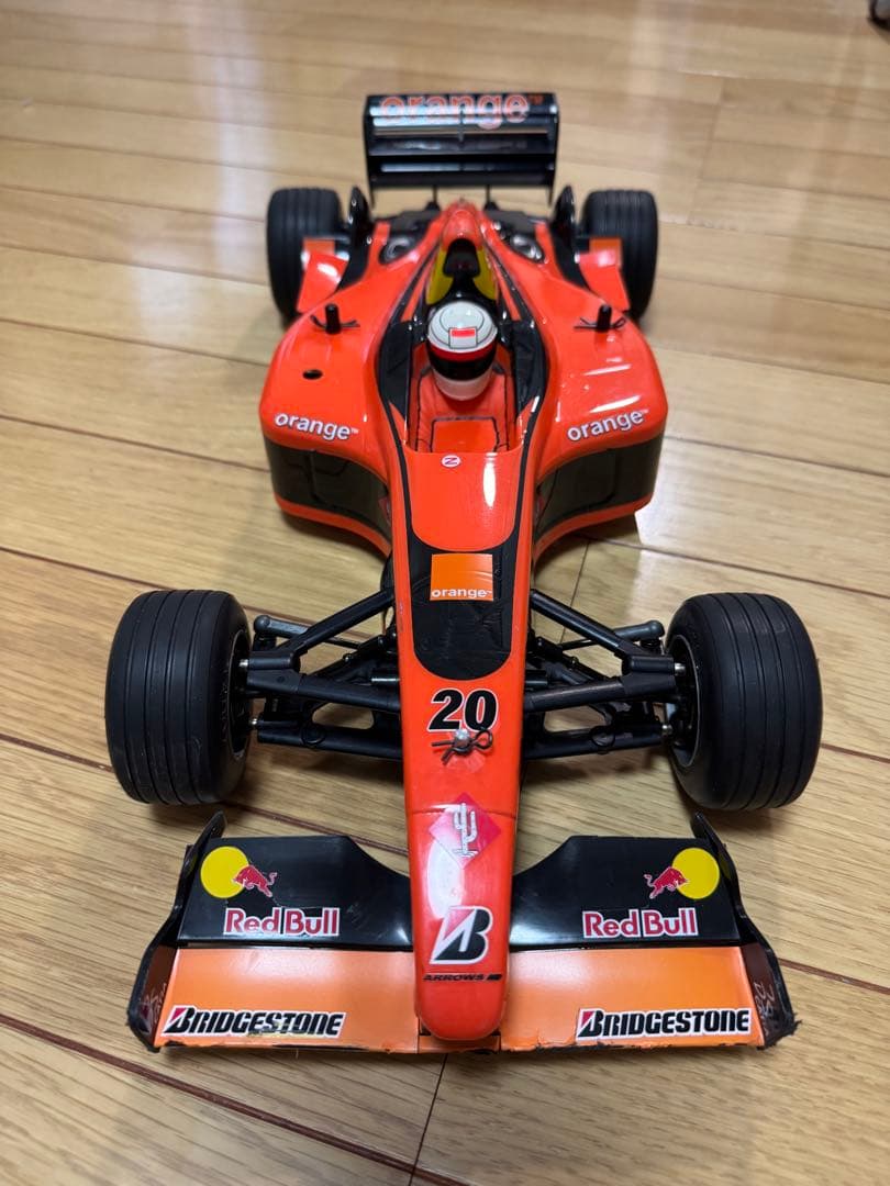 タミヤ F1シャーシ F201 希少ミシュランタイヤ付き