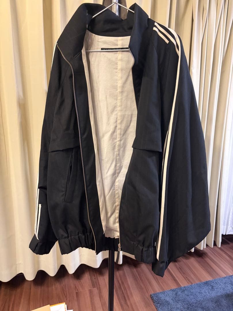 専用TROPICAL CLOTH SIDE LINE ZIP BLOUSON