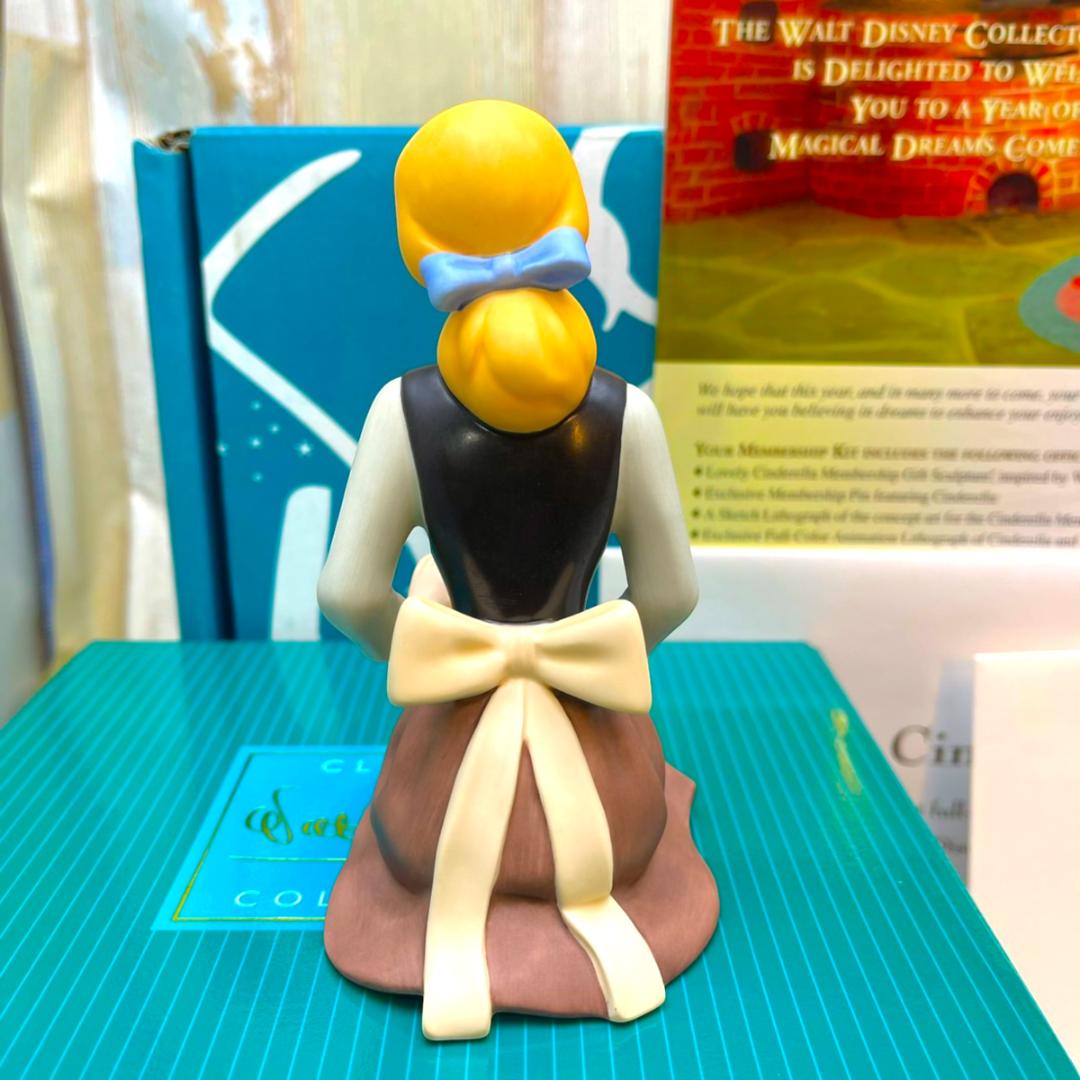 レア★WDCC シンデレラ Cinderella 陶器製 フィギュア