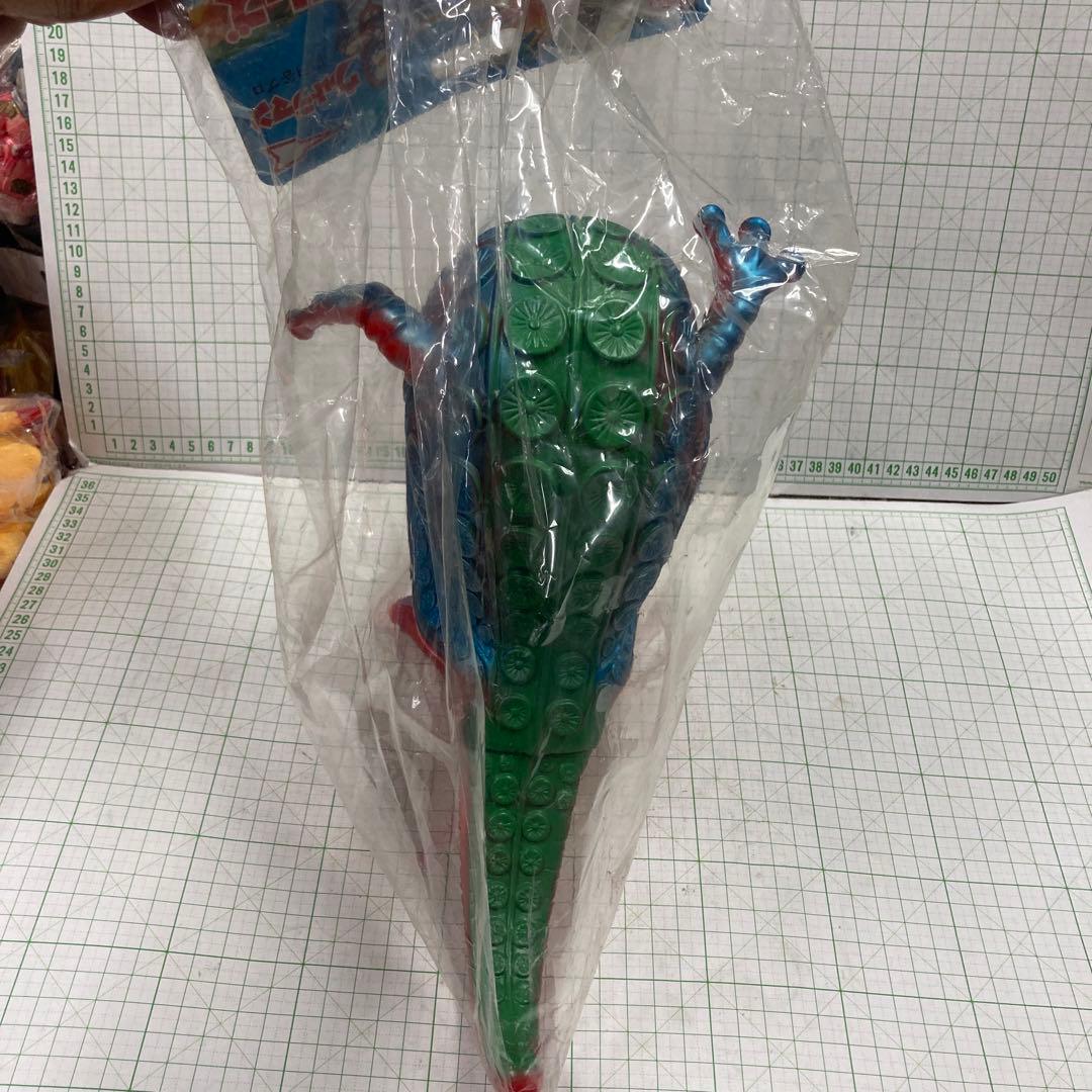 2001年に、ブルマークソフビ復刻版シリーズの初期カラージャイアントタッコンク