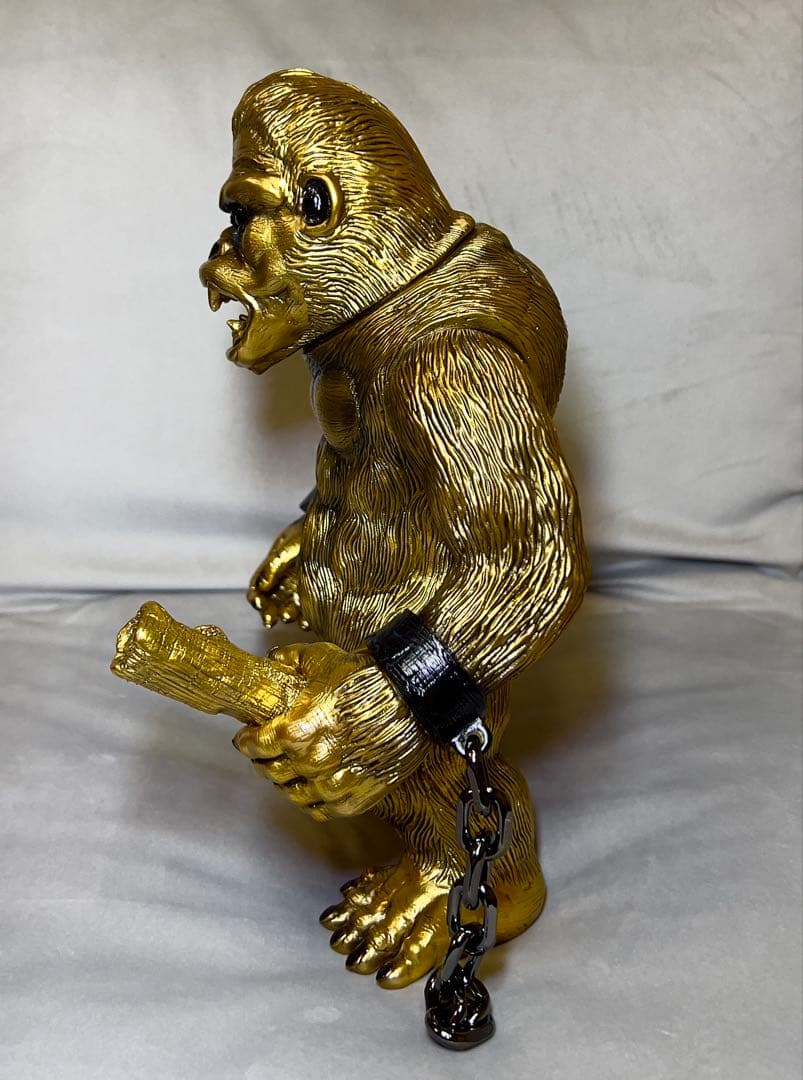 シカルナ工房　巨猿　インディーズソフビ　ワンオフ　ソフビ　ゴールド