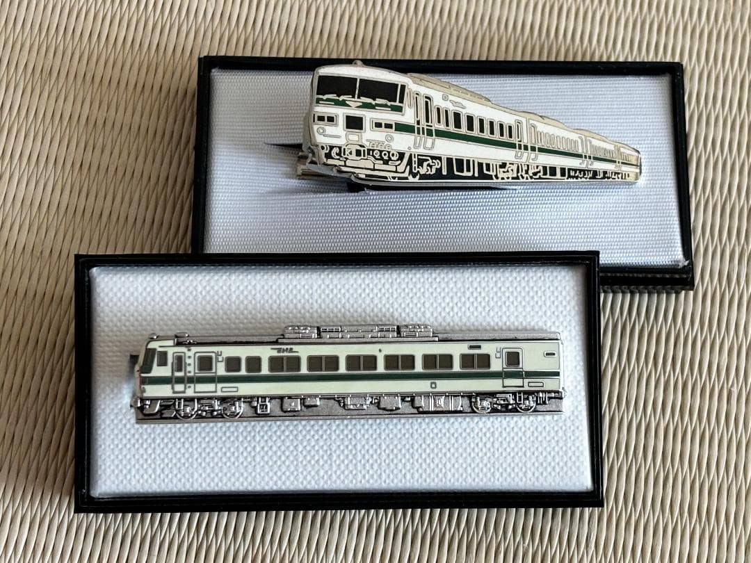 JR東日本 185系 踊り子 ネクタイピン 2個セット 限定品 非売品 未使用