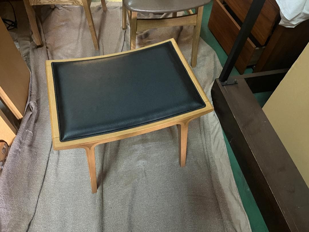 【天童木工】 スツール　T-5576NA-ST　 価格¥63,250円