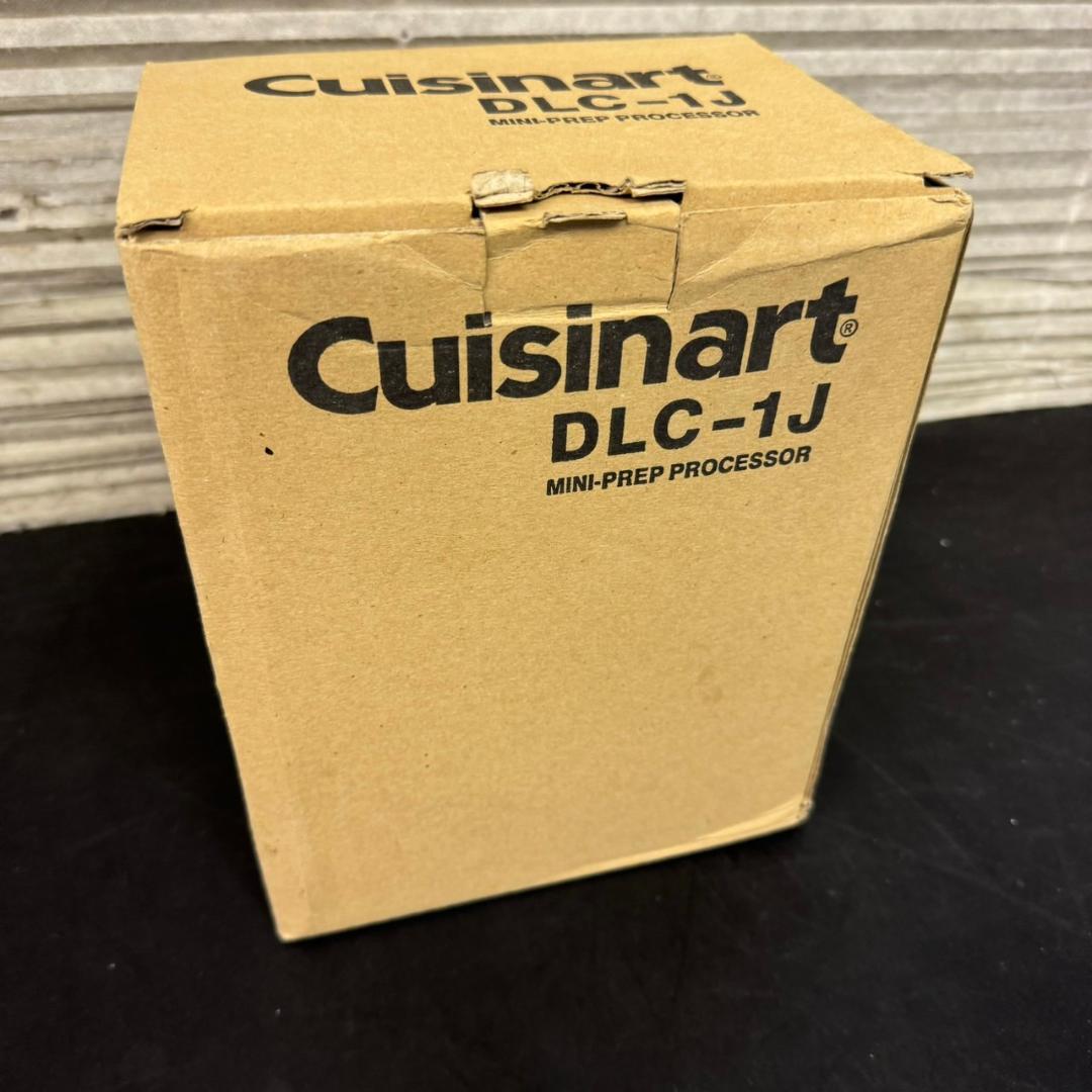 ☆未使用　クイジナート　家庭用フードプロセッサー　DLC-1JR