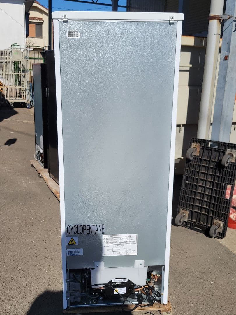 ヤマダセレクト 冷凍冷蔵庫 YRZ-F15J 156L 2022年製