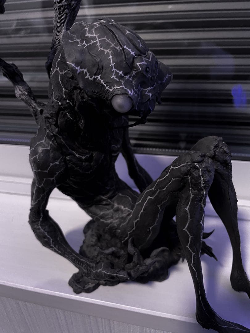 ば*し様 ACRO kaiju remix series セミ人間 オリジナルカ