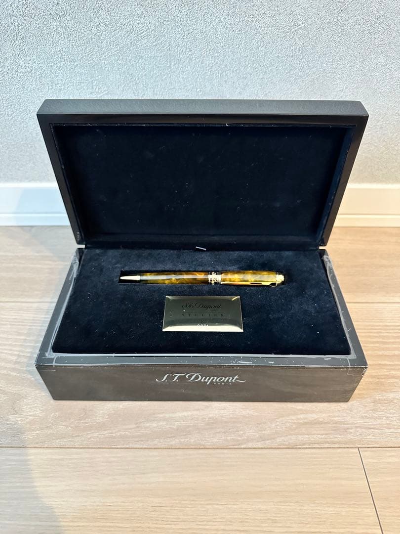 エス・テー・デュポン「ラインD ボールペン　ラージ 純正漆(ブラウンゴールド)」