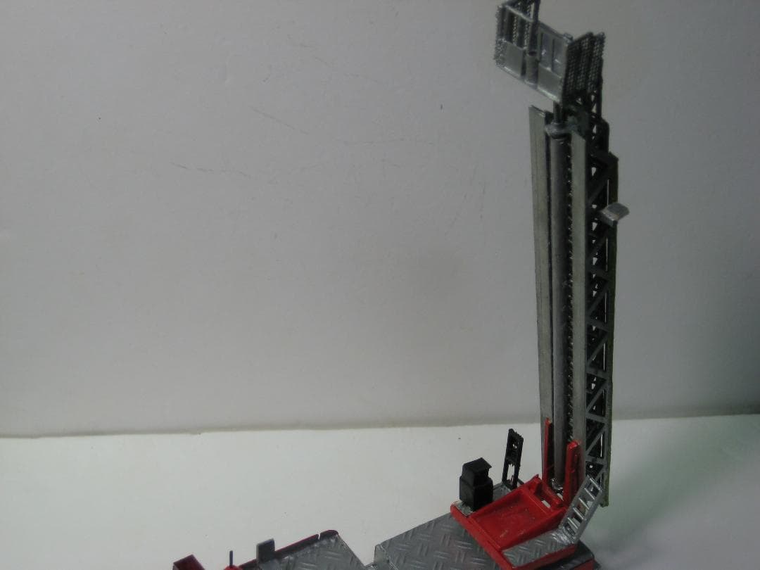 ミニカー改造 自作品 日野プロフィア 4軸 50m級消防はしご車