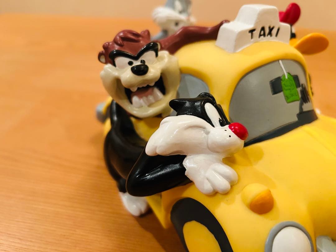 【ヴィンテージ】ワーナーブラザーズ ルーニーテューンズ 貯金箱 フィギュア