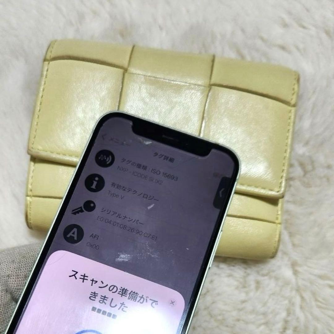 ✨美品　RFID搭載✨ボッテガ　三つ折り　カセット　パステルカラー　イエロー